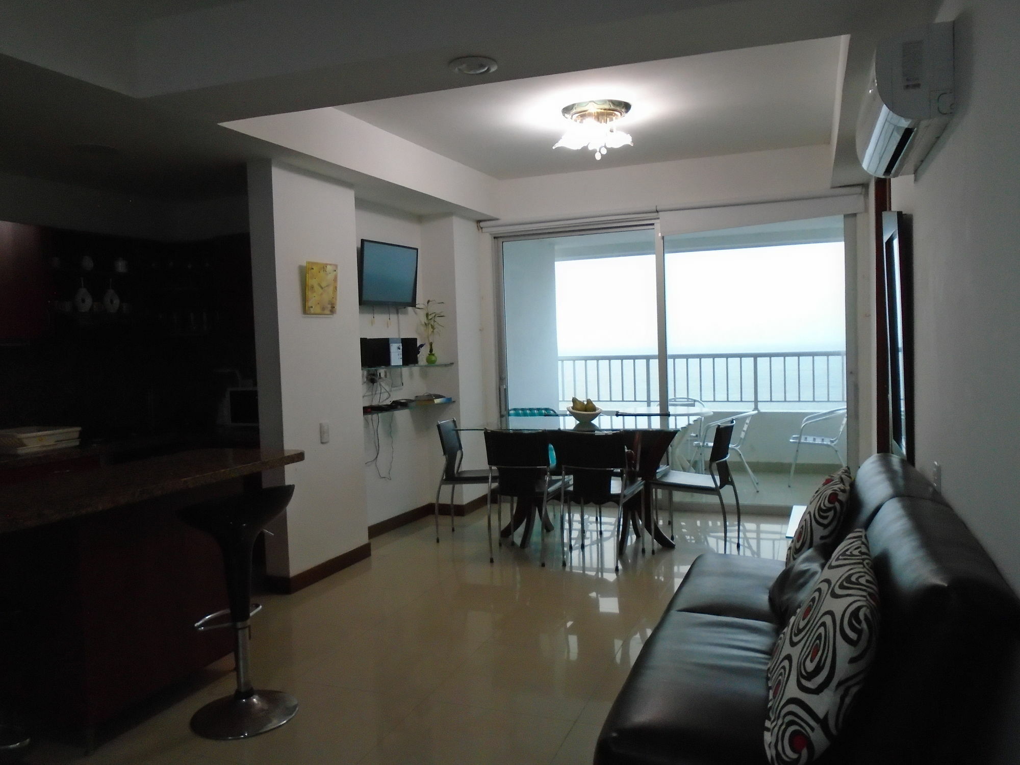 Apartamento Edificio Palmetto - Frente Al Mar *